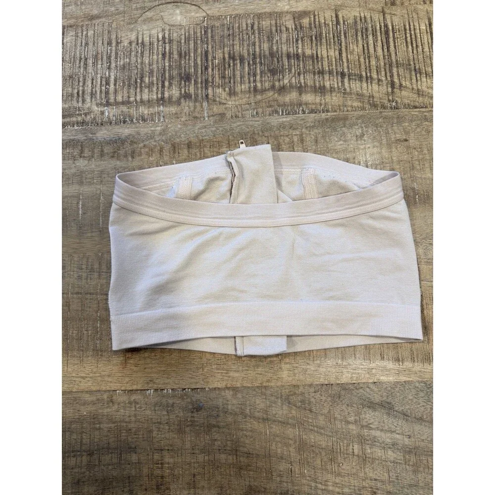 Medela‎ Bra Medium Beige Womens Easy Expression Hands Free Pumping Bustier